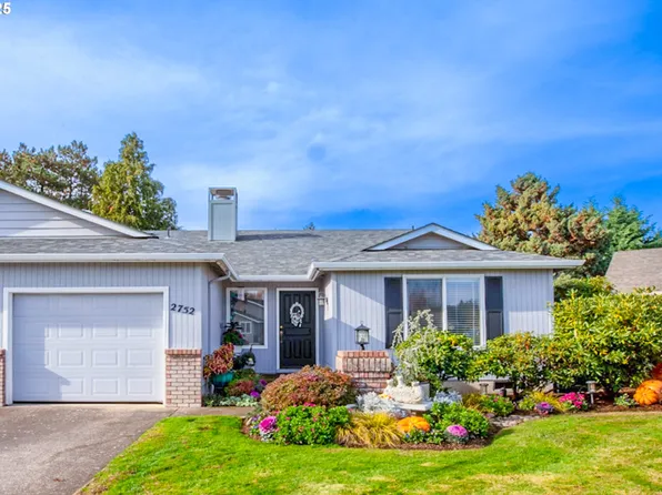 2752 Dayna Ln, Eugene, OR 97408