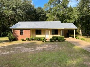 809 Red Wine Dr, Bainbridge, GA 39817