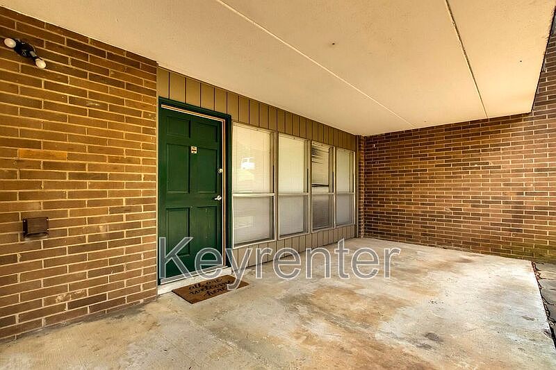 1st image of 530 Berlin Dr #184