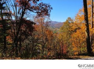 5A-5C Hiaway Trl #A-B, Clyde, NC 28721