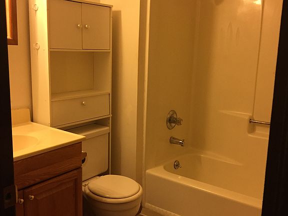 full bath up