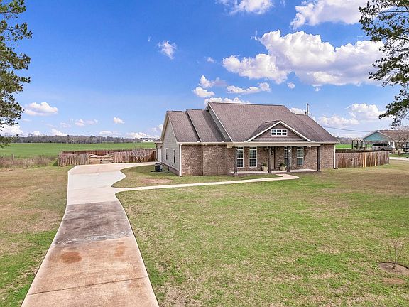 5th image of 623 Skipper Rd