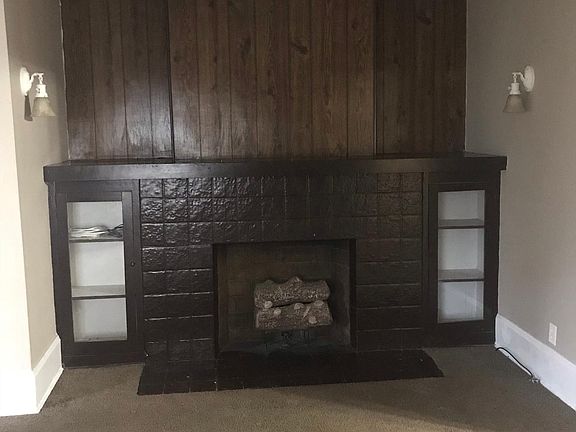 4th image of 813 18th St NW #813