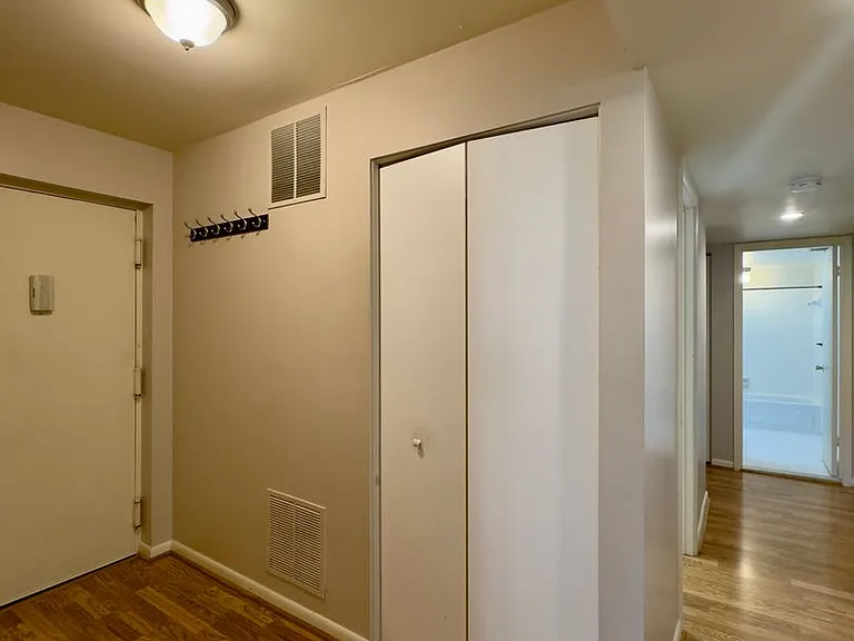 4 Brooking Ct #302 — Photo 2