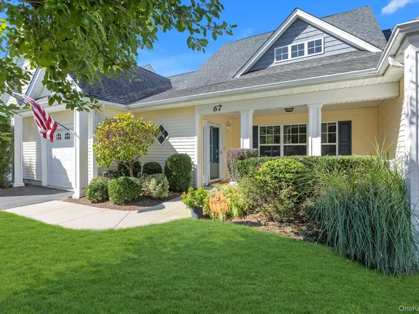 67 Stoneleigh Drive, Riverhead, NY 11901