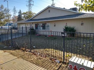 8016 68th Ave, Sacramento, CA