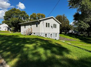 401 E Broadway St, Starbuck, MN 56381