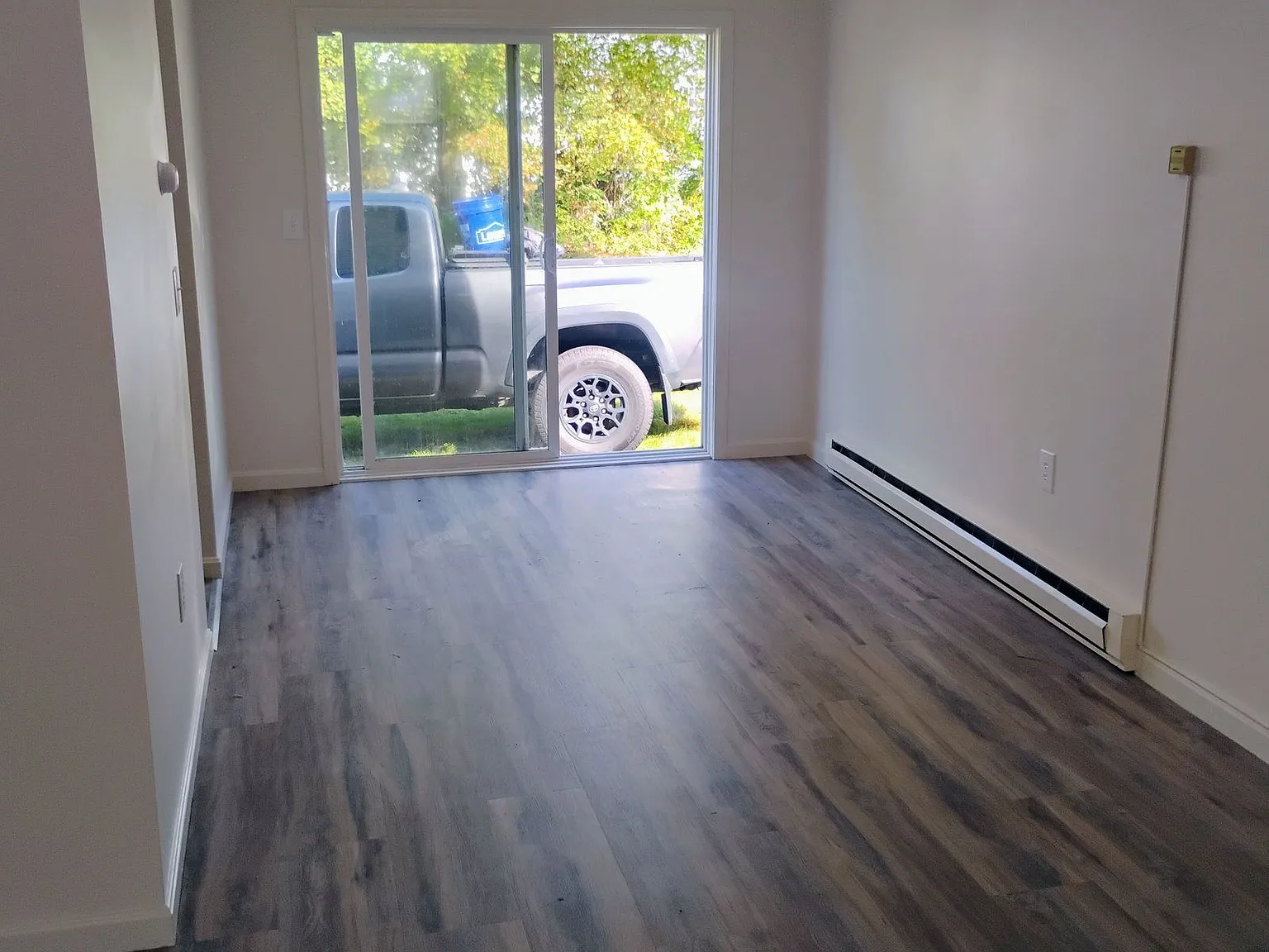 2 bed, 1.0 bath, $2,400 — Photo 4