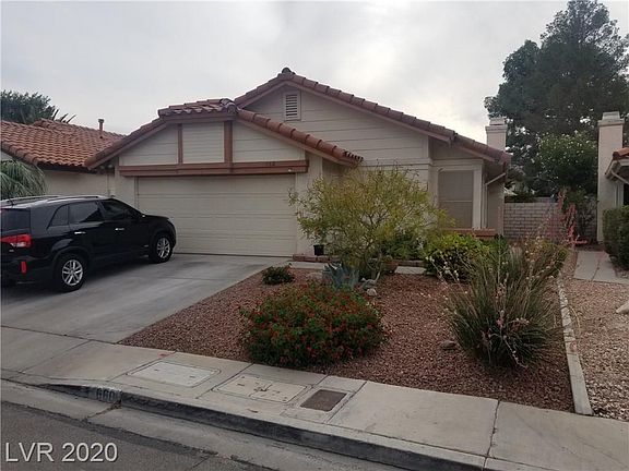 2nd image of 660 Whispering Palms Dr