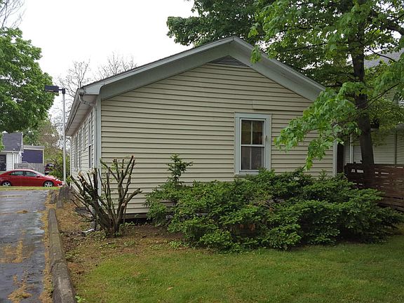 3rd image of 16 Church St