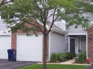 2093 Waverly Ln, Algonquin, IL 60102