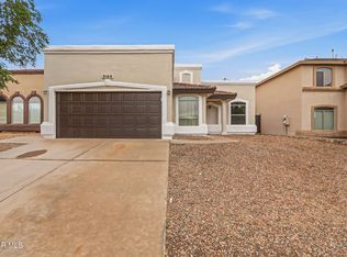 3164 Hidden Valley Dr, El Paso, TX 79938