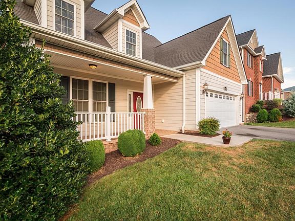 2nd image of 3163 Clayview Cir