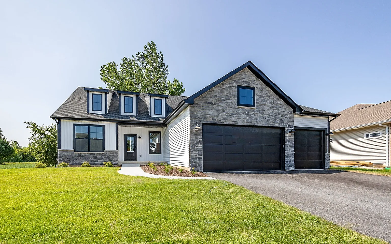 The Bettendorf Plan, Krpans Parkside photo 1