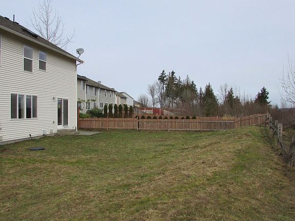 2nd image of 17511 141st Ave E