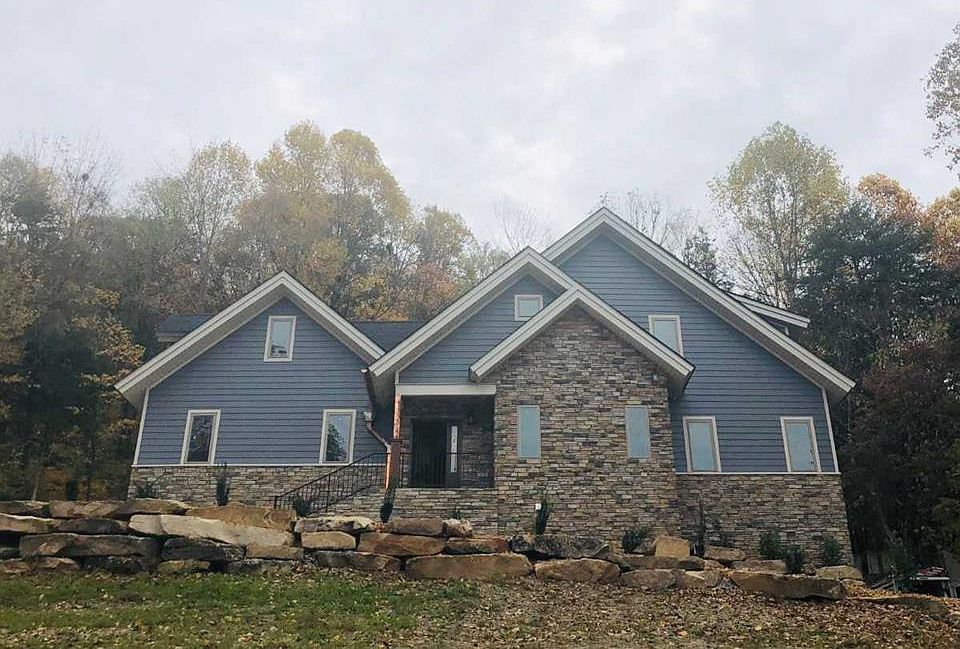 1st image of 1546 N Plantation Dr
