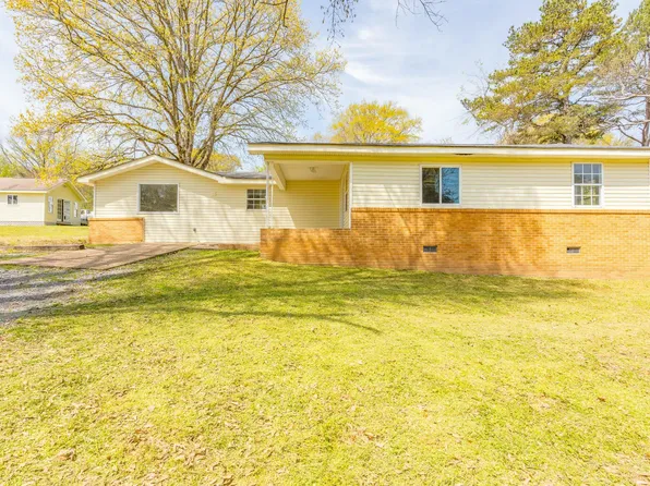 839 Schmidt Rd, Rossville, GA 30741
