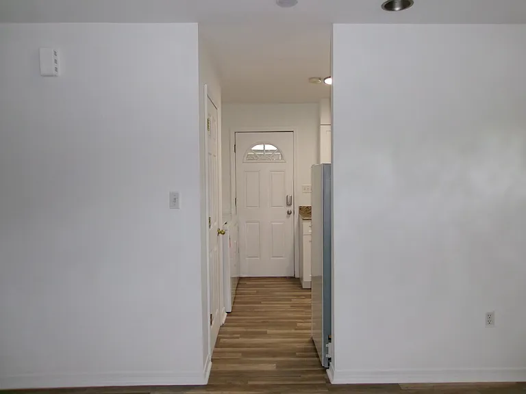 6253 London Ave — Photo 8