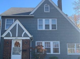 2339 Canterbury Rd, University Heights, OH 44118