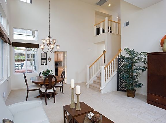 5th image of 3315 Longmeadow Pl