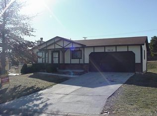 3612 Arlington Dr, Saint Charles, MO 63303