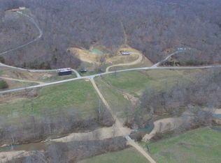 3202 Woods Creek Rd, Liberty, KY 42539
