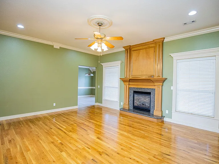 2308 Chinquapin — Photo 6