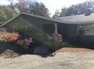 454 Irena Rd, Grants Pass, OR 97526
