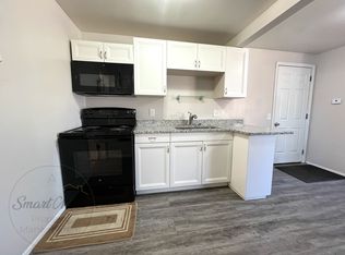 41 Logan St APT 4, Mount Clemens, MI 48043