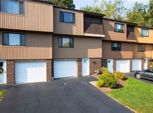 80 Freedom Dr N, Bridgeville, PA 15017