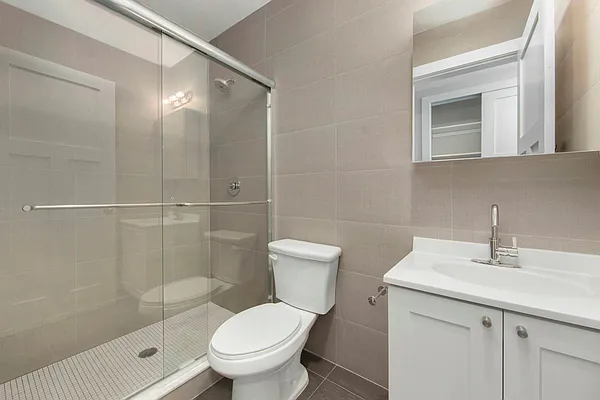 Rented by Town Residential | media 28