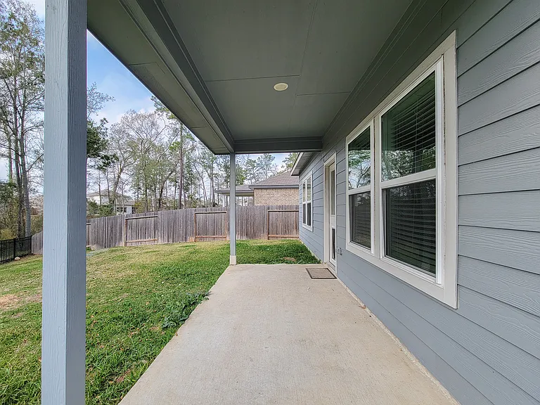 94 Valiant Ridge Trl — Photo 44