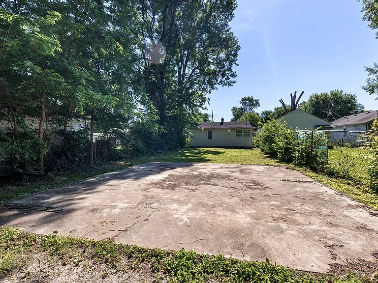 3624 Parthenia Ave — Photo 23