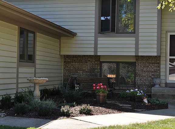 2nd image of 61 Balsam Ave
