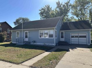 309 W Warehouse St, Muscoda, WI 53573