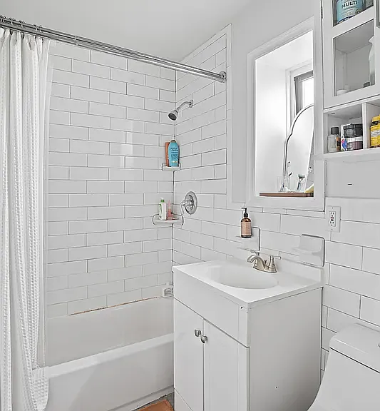 43 Underhill Ave #D3 — Photo 4