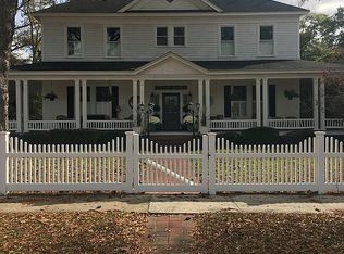 709 Market St, Cheraw, SC 29520