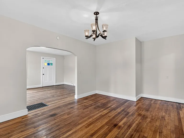 4600 Biltmore Ave — Photo 19