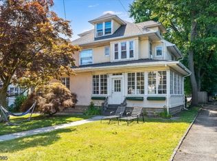 260 Park St, Montclair, NJ 07043