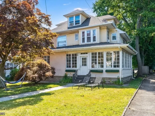 260 Park St, Montclair Twp., NJ 07043