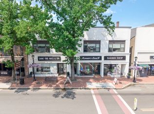 355 New York Ave Unit 4, Huntington, NY 11743