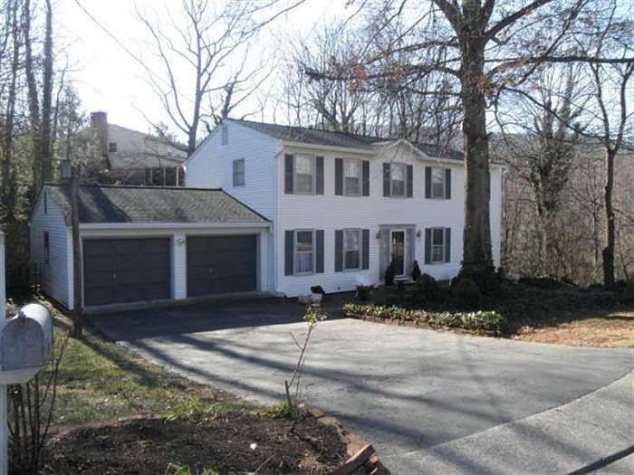 208 Eagle Drive