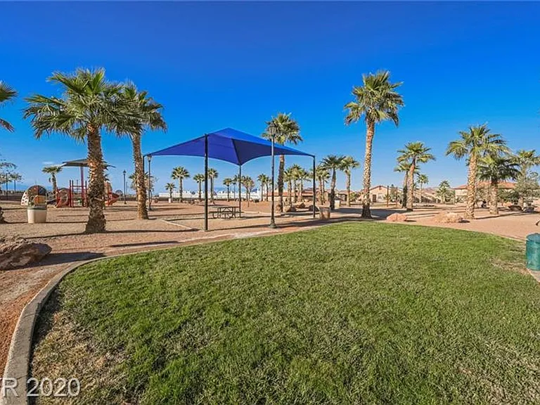 1172 Paradise Desert Ave — Photo 33