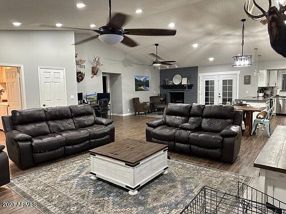 4th image of 6114 W SURREY Avenue