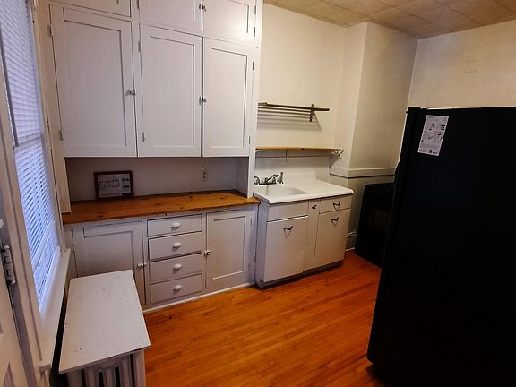3rd image of 3205 Pillsbury Ave S APT 3