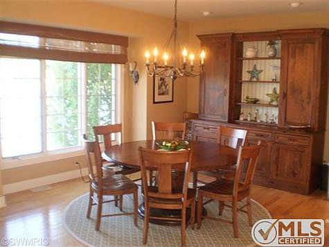 spacious dinning area off the kitchen with amazing views of the water!