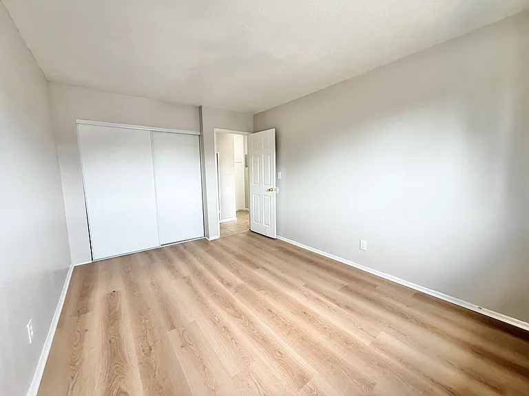 1548 N 11th Ave #D — Photo 11