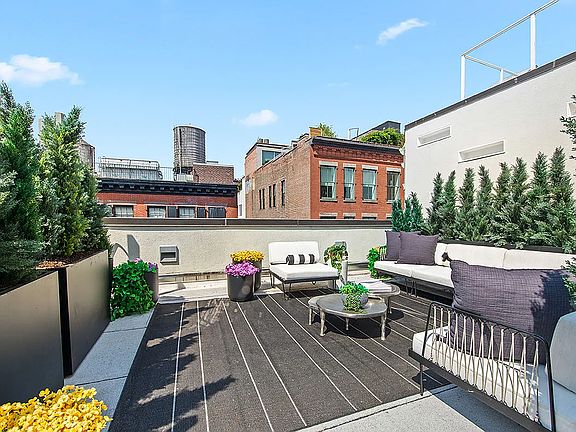 2nd image of 51 Crosby St Penthouse 6