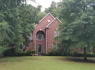 9827 Chris Dr, Olive Branch, MS 38654