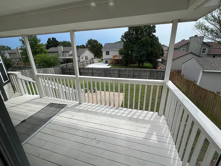 2430 S Gatewood St — Photo 10